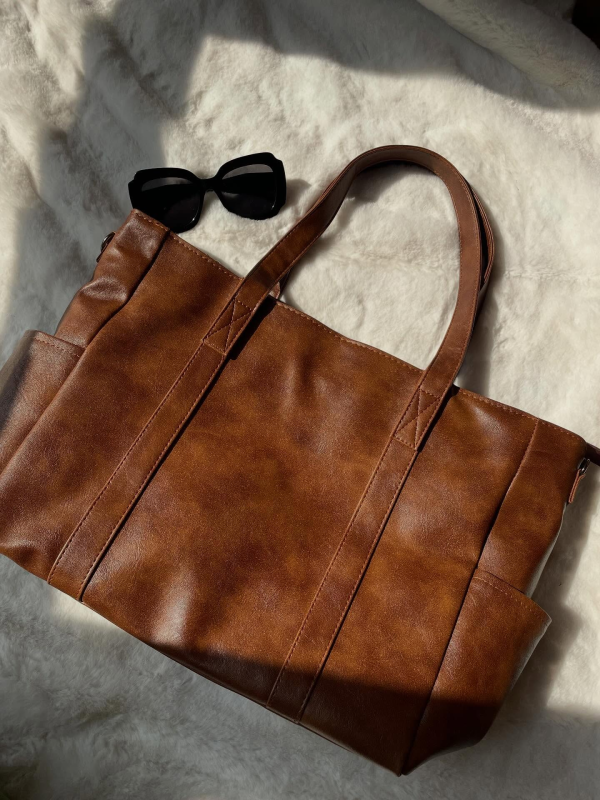 569106756_17900731329299073_5838317961526831142_n_jpg The Og Tote | Brown